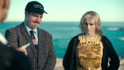But then he'd leave
me two Scotch Fingers - Totally Completely Fine