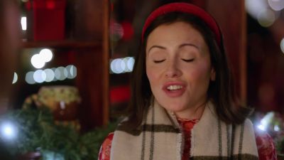 But then I got help, and it
changed my life, so... - Trading Up Christmas