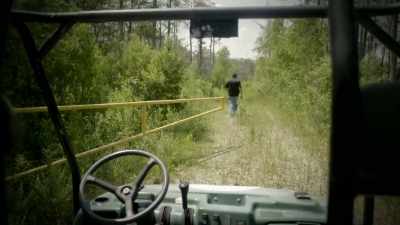 BUT THEN, ONE CAMERA CAPTURES
SOMETHING EXTRAORDINARY. - Strange Evidence