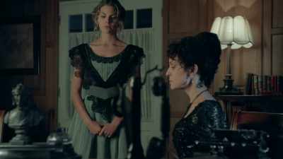 But then
she slept with ElRey, - Grand Hotel