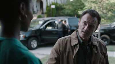 But then he started
using again, - FBI: Most Wanted