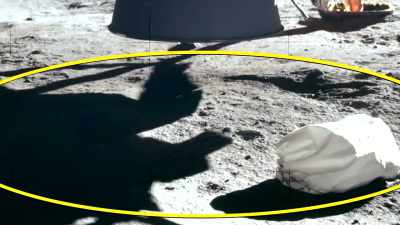 But then, why didn't
a void underneath? - American Moon