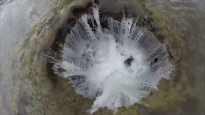 But there are fundamental differences
between Lost Lake and Mountain Lake. - Secrets of the Underground