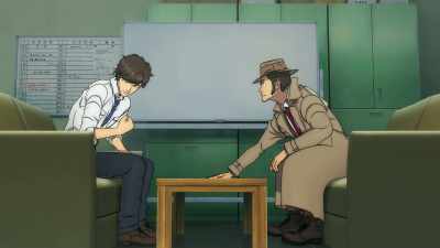 But there's a fully armed
extremist organisation after them. - LUPIN THE 3rd vs. CAT'S EYE