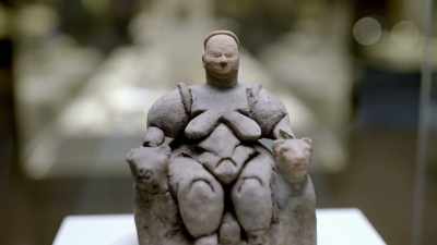 But these finds are not always
what they seem, - Raiders of the Lost Past with Janina Ramirez