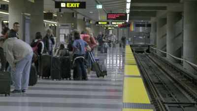 BUT THIS IS COOL, GOING ON A
MOVING TRAIN FOR THE FIRST TIME. - Welcome to Plathville