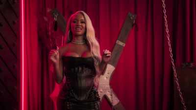 But for those kink lovers out there, - Sex: Unzipped