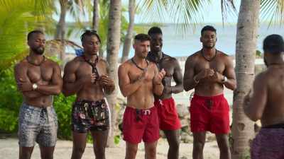 But tonight you're all
staying here and relaxing - FBoy Island