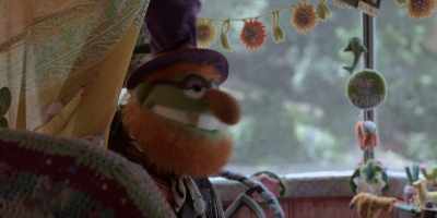But this tour shall be the psychedelical, - The Muppets Mayhem