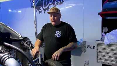 But, uh, everything on the
electronic side seems to be working - Street Outlaws No Prep Kings Team Attack