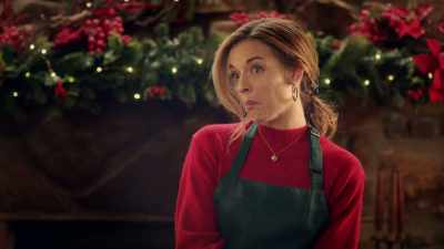 But uh, I can help. - A Taste of Christmas