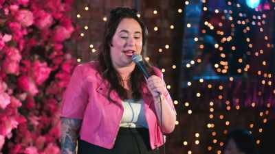 -But, um… [laughs]
-[audience laughing, applauding] - Liza Treyger: Night Owl