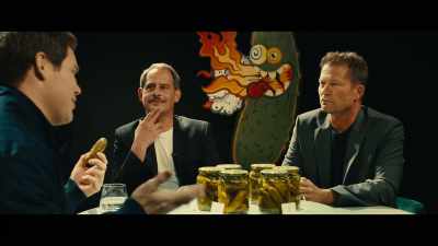 But, um, I do have one
thing that I'd like to say. - Pitch Perfect: Bumper in Berlin