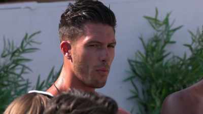 But us boys decided
that we, uh, - Love Island