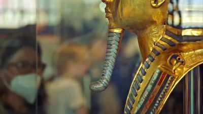 But this was everything together,
and it was just luxury - Tutankhamun: Secrets of the Tomb