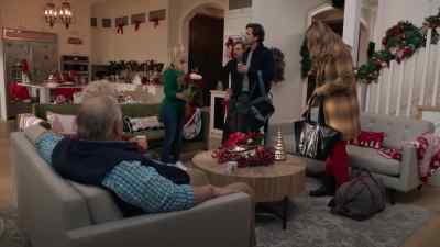 But if we had known
you were coming today, - Confessions of a Christmas Letter