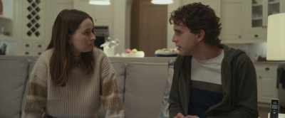 ♪ But we're
a million worlds apart ♪ - Dear Evan Hansen