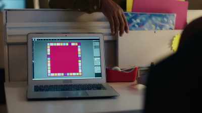 But what does your
board say thematically, - Game of Love