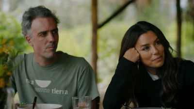 But what I discovered
when I was deported to Mexico - Eva Longoria: Searching for Mexico