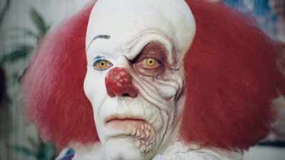 But when we ended up
doing the battery acid look, - Pennywise: The Story of IT