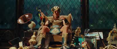 But whoever you are Archie Bunker you had one comfortable throne - Night at the Museum: Battle of the Smithsonian