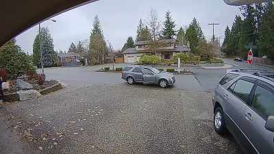 But with his porch pirate
doesn't know - Neighborhood Wars