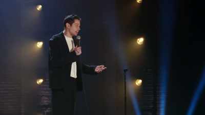 But yeah, apparently, you know,
it's not very hard to make girls come. - Pete Davidson: Alive from New York