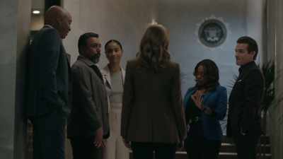 But before you go, I
just... I have to know, - The Rookie: Feds