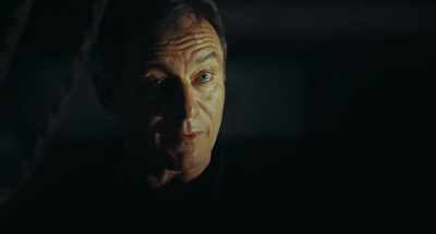 But if you help me bring in
whoever's running this show, - Agent Game