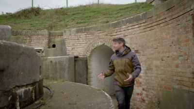 But if you know what you're looking at, - The Buildings That Fought Hitler