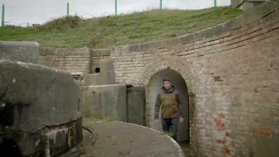 But if you know what you're looking at, - The Buildings That Fought Hitler