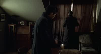 But you leave them open during the daytime. - The Pianist