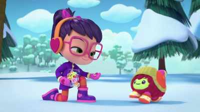 Buttons! Ding!
Otis love buttons! - Abby Hatcher