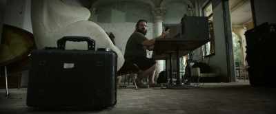 (buzzing) - Monsters of Man