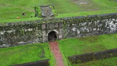 By 1621, the Dutch still felt - Mysteries of the Abandoned