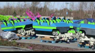By 2007,
Six Flags quietly began - Closed for Storm