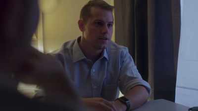 By 2015, Lieutenant
Graves claims his pilots - Unidentified: Inside America's UFO Investigation
