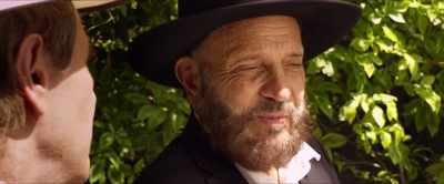 By dancing
with a balloon. - Tango Shalom