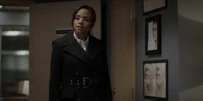 By inflicting her victims
with the same scars she has? - Batwoman