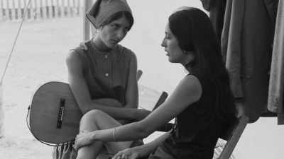 Być jego siostrą - Joan Baez: I Am a Noise