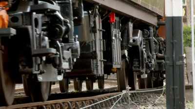 By the late 19th century,
when our carriage was built, - Great Rail Restorations with Peter Snow