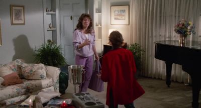 Bye Linda wait - Just One of the Guys