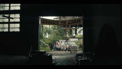 ‐Bye. Love you, too.
‐(overlapping chatter) - Y: The Last Man