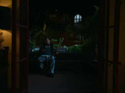 - Bye, nigga.
- Yeah, when you see John Wick there, - She Taught Love
