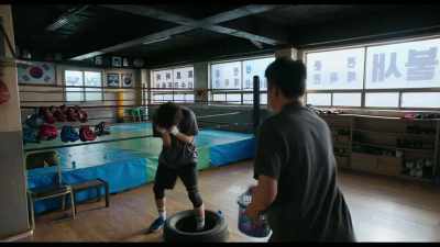 Byeong-gu thinks to himself - My Punch-Drunk Boxer