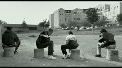 Ça pue l'embrouille. - La Haine
