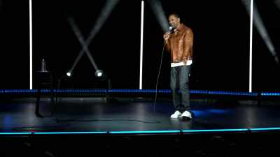 Câștigă meciuri, vine și Lil Wayne… - Mike Epps: Ready to Sell Out