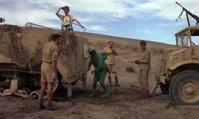 Cable attached, Gripweed?
Right, forward. - How I Won the War