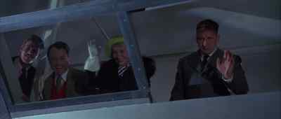 Cable New York, Mitzi.
Remember, it's six hours different. - The Hindenburg