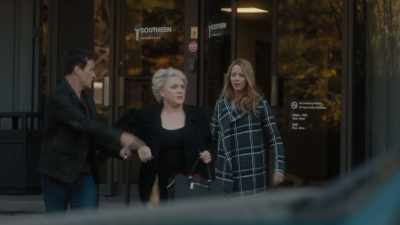 CAITLIN:
Lauren - The Gifted